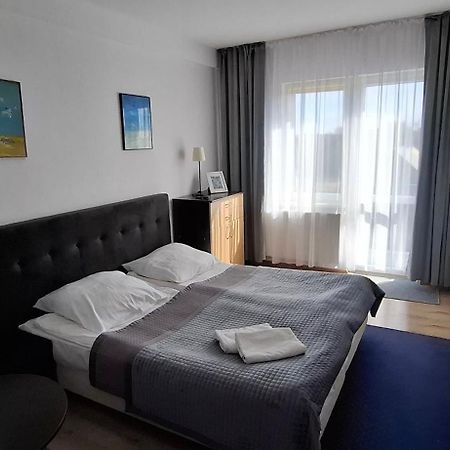 Koral Hotell Chłapowo Eksteriør bilde