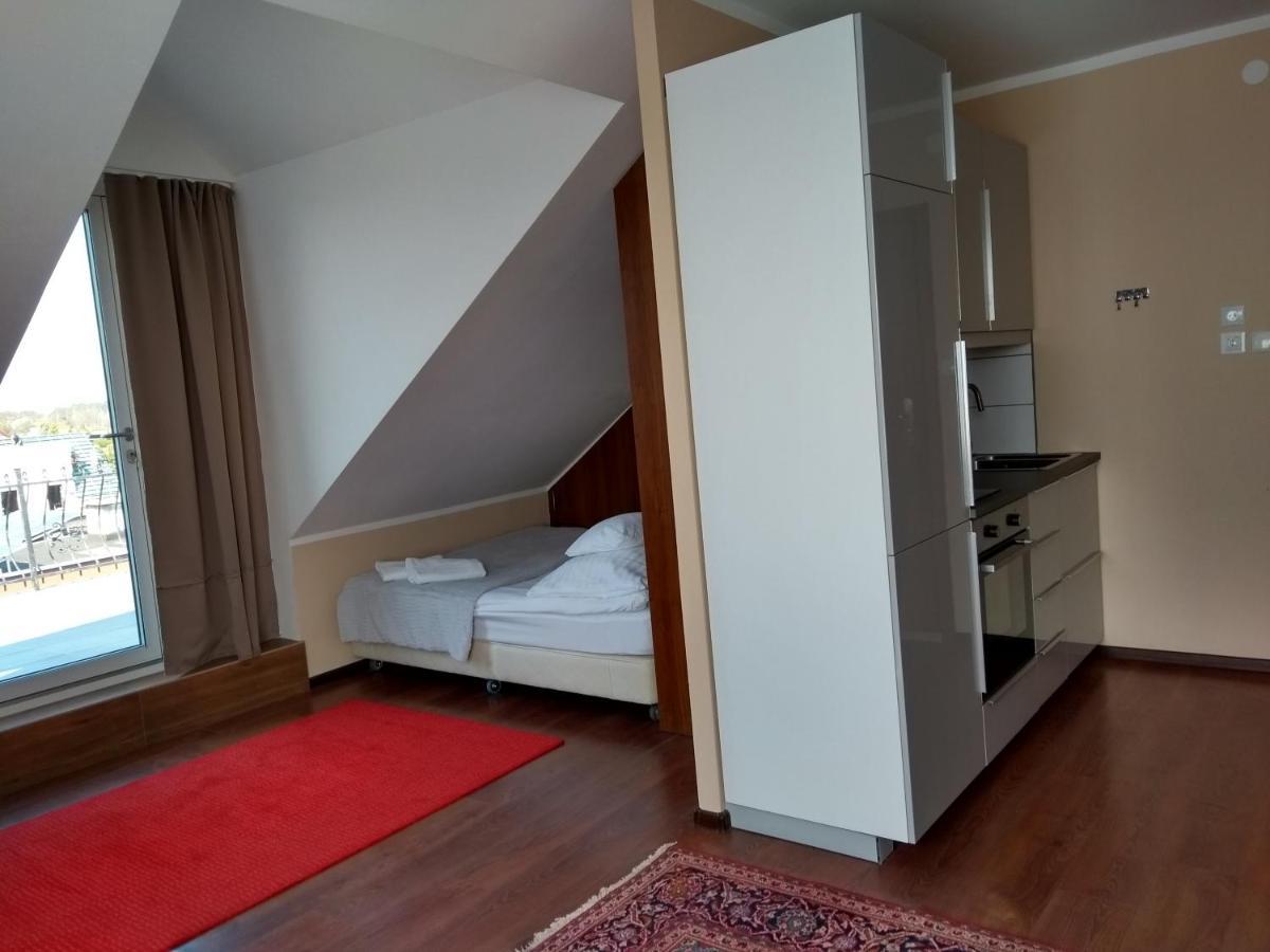 Koral Hotell Chłapowo Eksteriør bilde