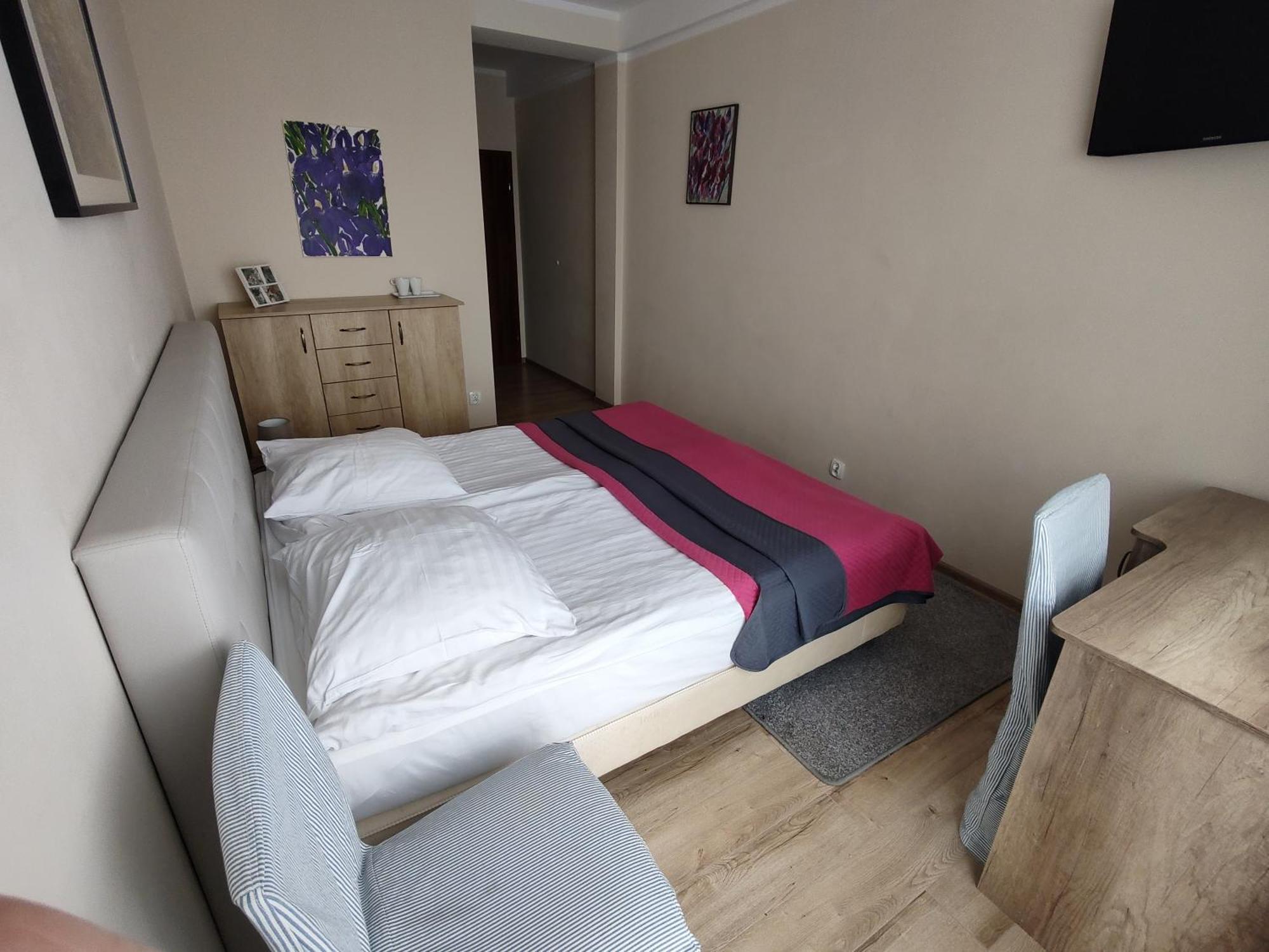 Koral Hotell Chłapowo Eksteriør bilde