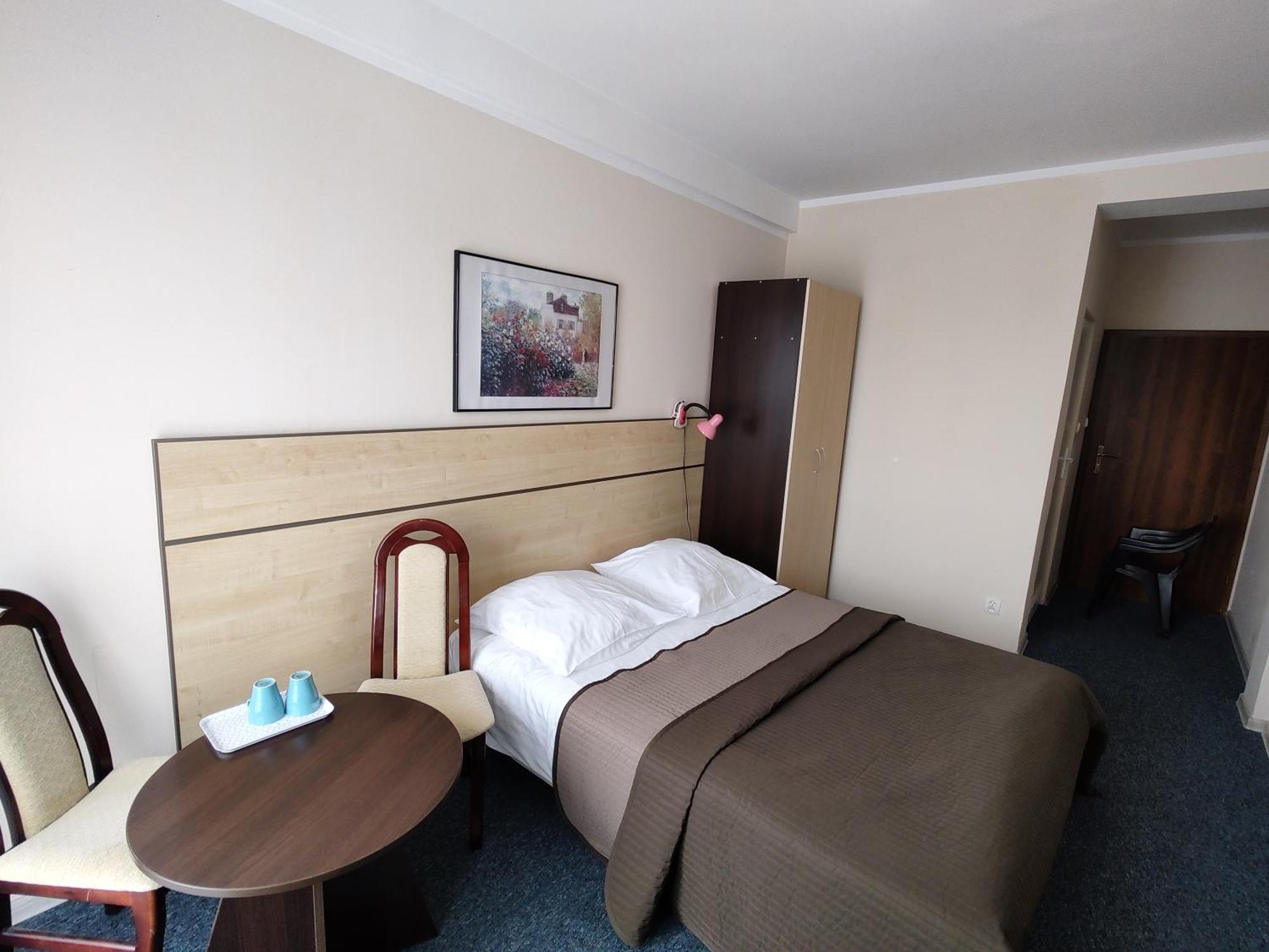Koral Hotell Chłapowo Eksteriør bilde