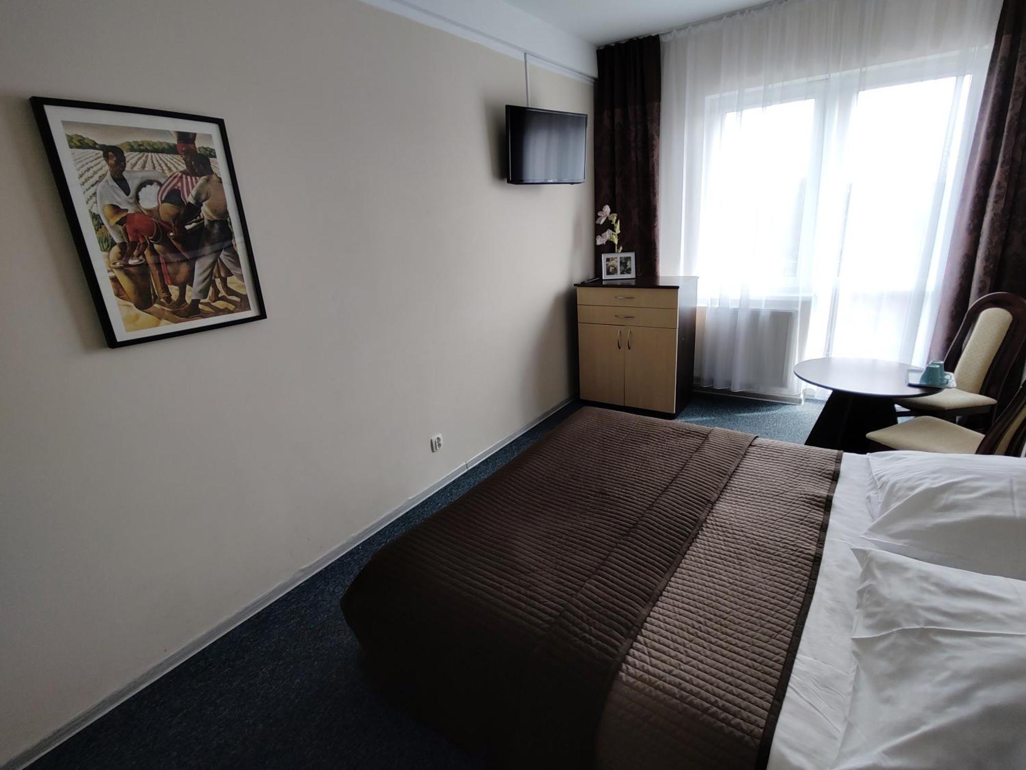 Koral Hotell Chłapowo Eksteriør bilde